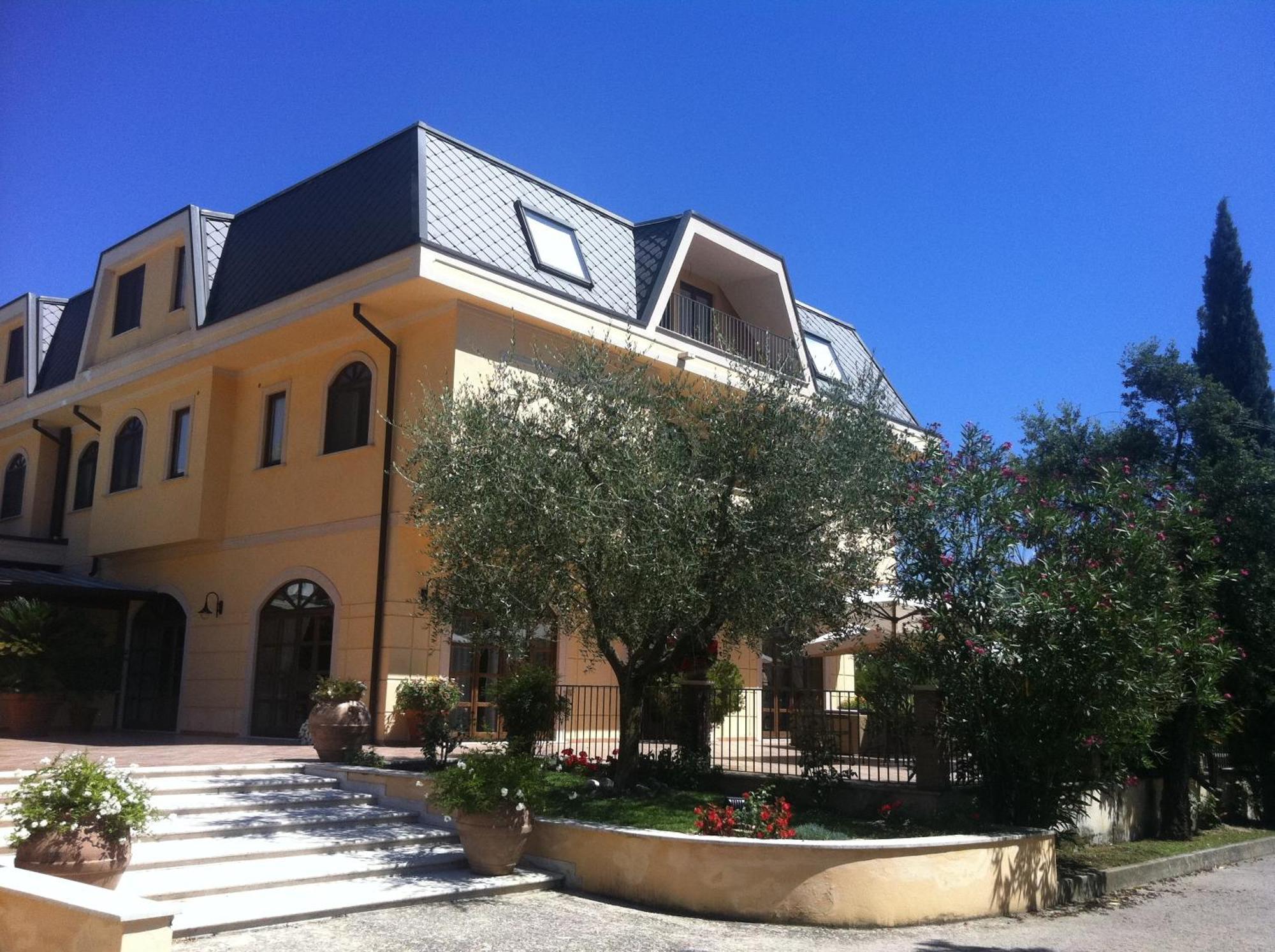 Hotel Del Sole Sora Exterior foto